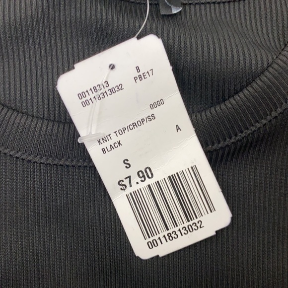 FOREVER 21 | Ribbed Knit Crop Top Black Small - Picture 4 of 4